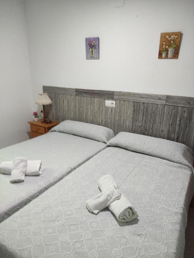 Hostal Restaurante Bar Cafeteria La Melchora Posadas Kültér fotó
