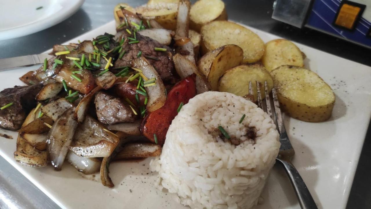 Hostal Restaurante Bar Cafeteria La Melchora Posadas Kültér fotó